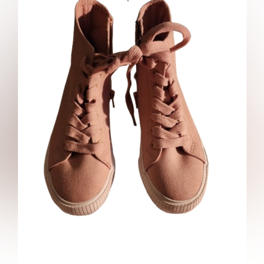 Cora Hi-top Lace-up Zipper Sneakers